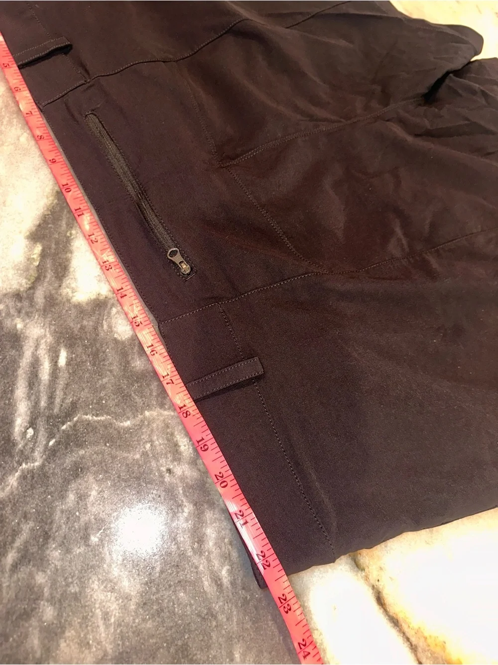 The‎ North Face Size 26W Women's Black  High-Rise Utility Shorts with Belt